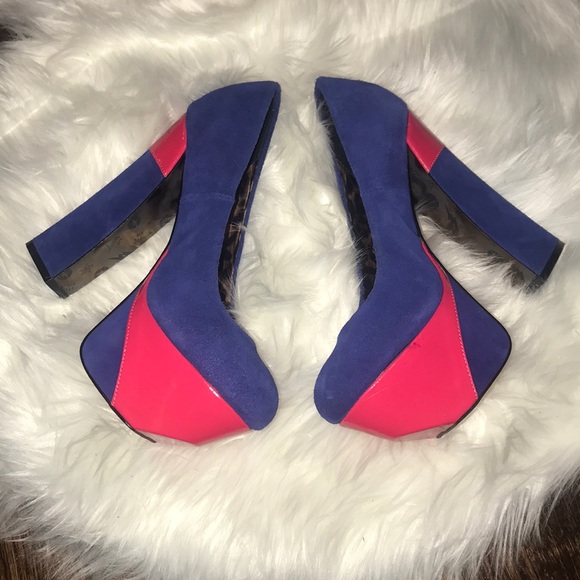 Betsey Johnson Shoes - 🔥SALE🔥Betsy Johnson suede shoes 🔥